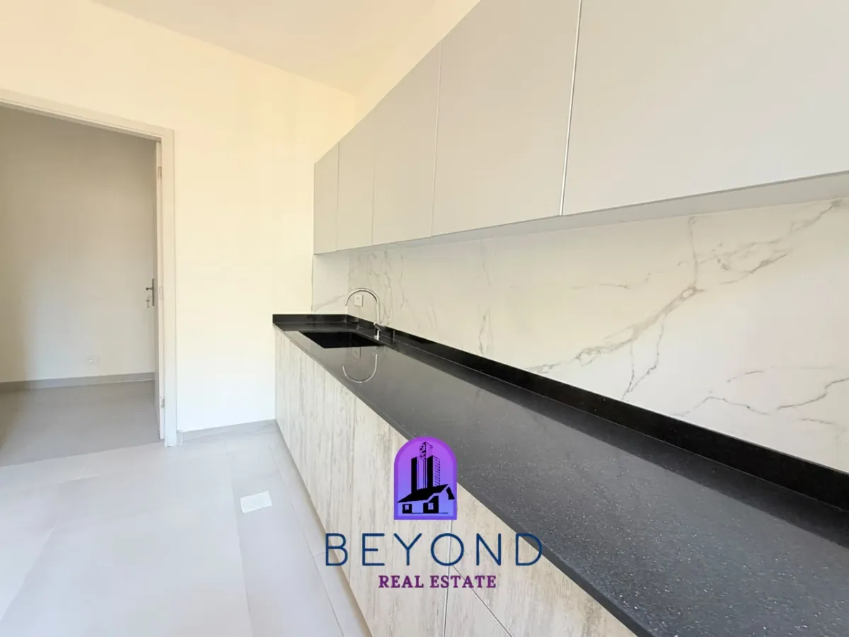 Apartment for Sale in Tallet el Khayat — الصورة 3
