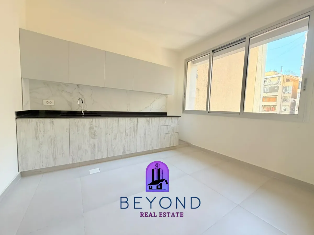 Apartment for Sale in Tallet el Khayat — الصورة 4