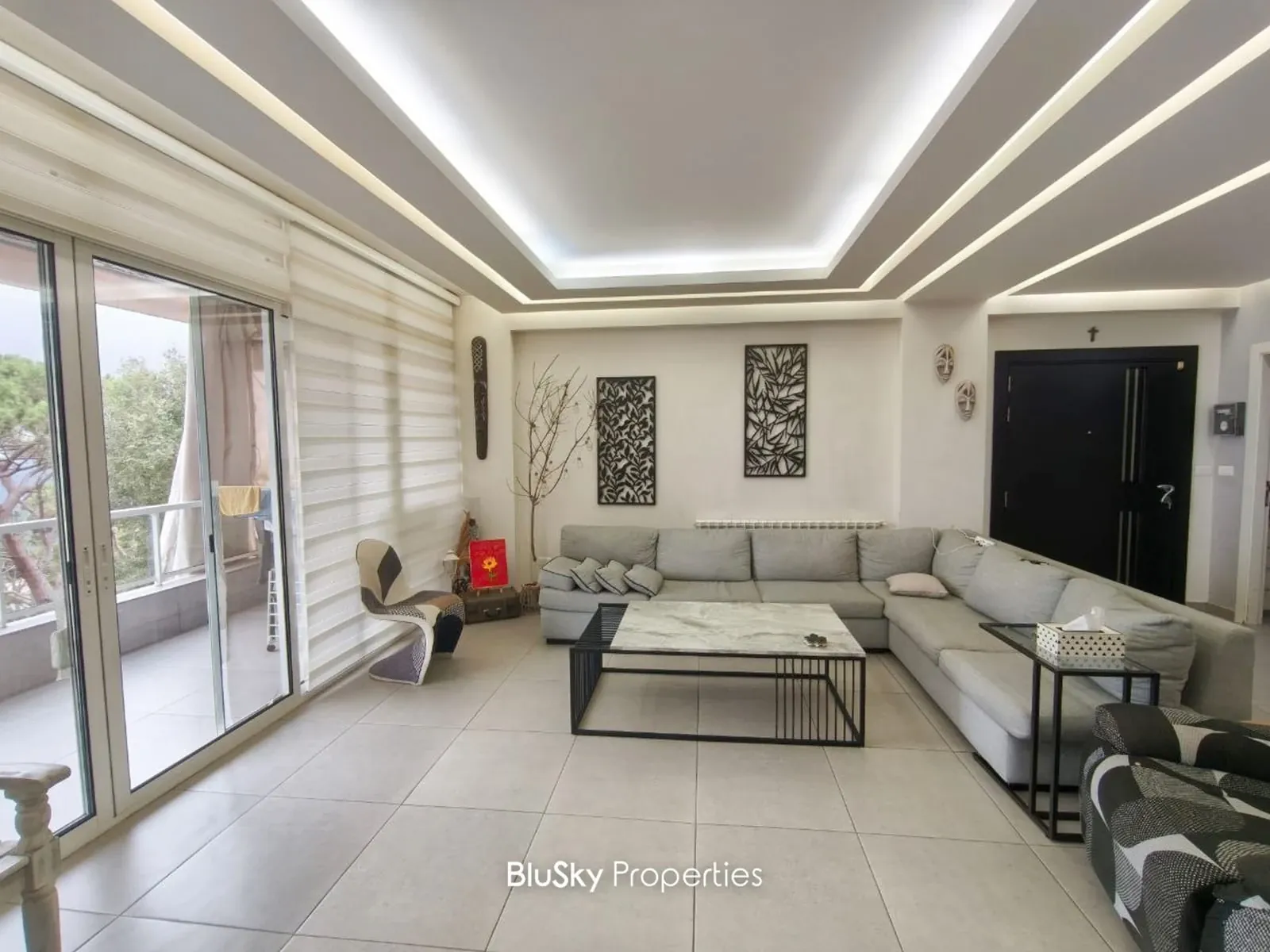 Apartment 170m² with Terrace for Sale in Ain Aalak — photo 4