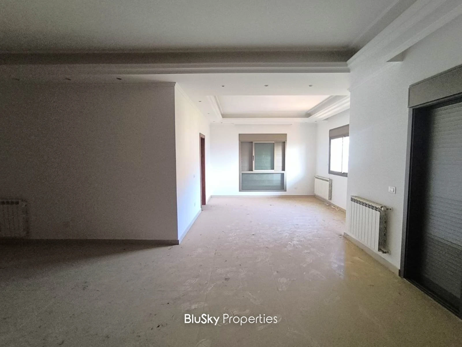 Apartment 210m² with Balcony for Rent in Ain Alak — photo 2