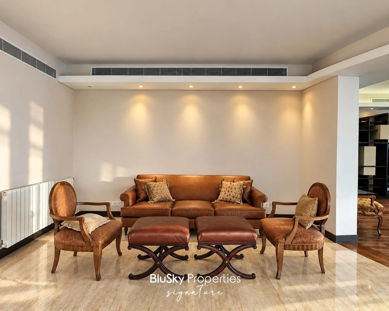 Apartment 400m² for Rent in Achrafieh — photo 4