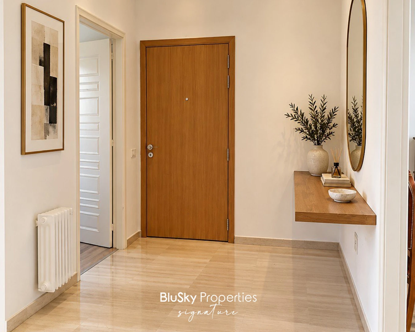 Apartment 400m² with City View for Rent in Achrafieh — photo 2