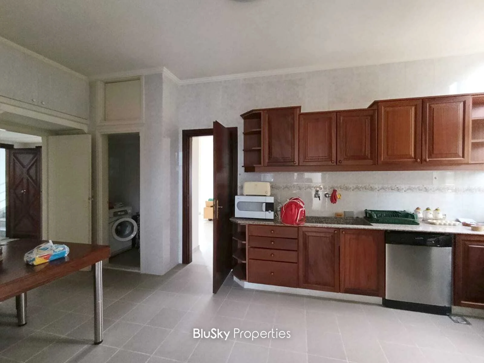 Apartment 150m² Sea View for Sale in Adma — الصورة 4