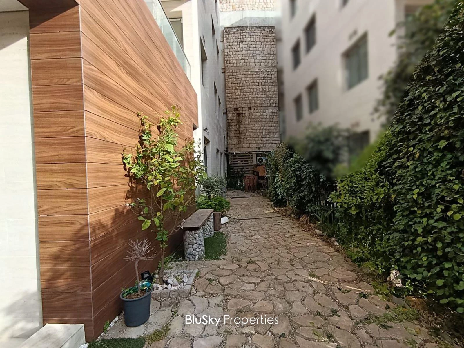 Apartment 160m² Terrace for Rent in Adma — الصورة 2