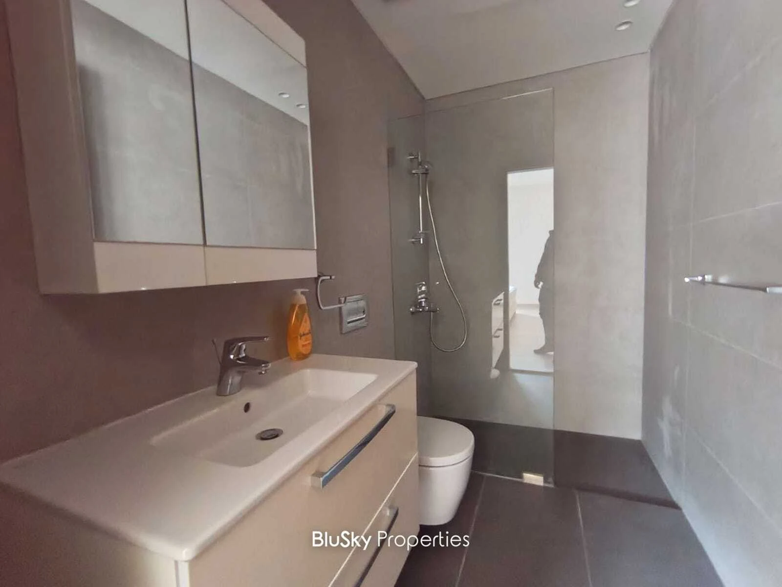 Apartment 160m² Sea View for Sale in Adma — الصورة 5