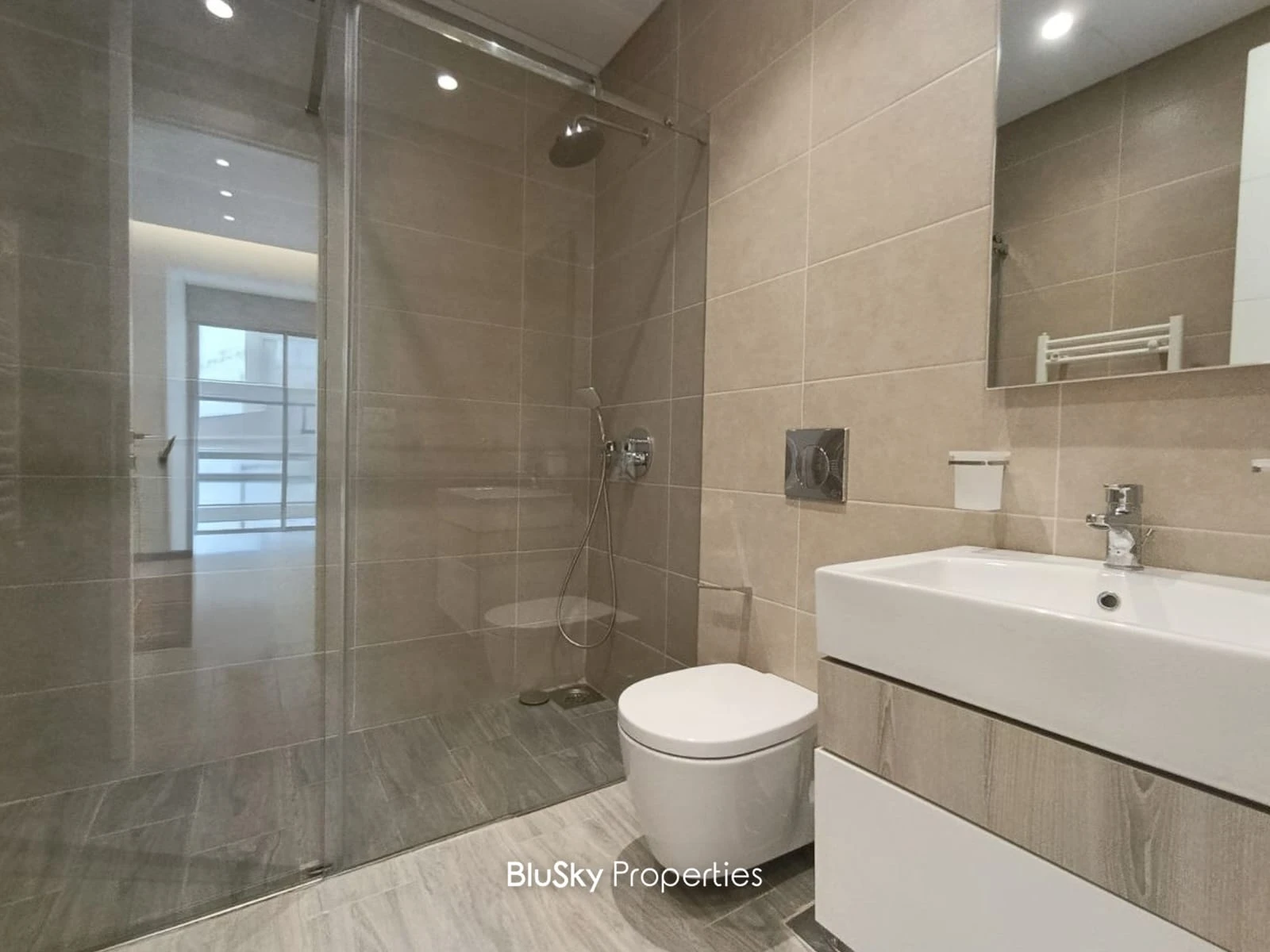 Apartment 170m² with Sea View for Sale in Adma — الصورة 4