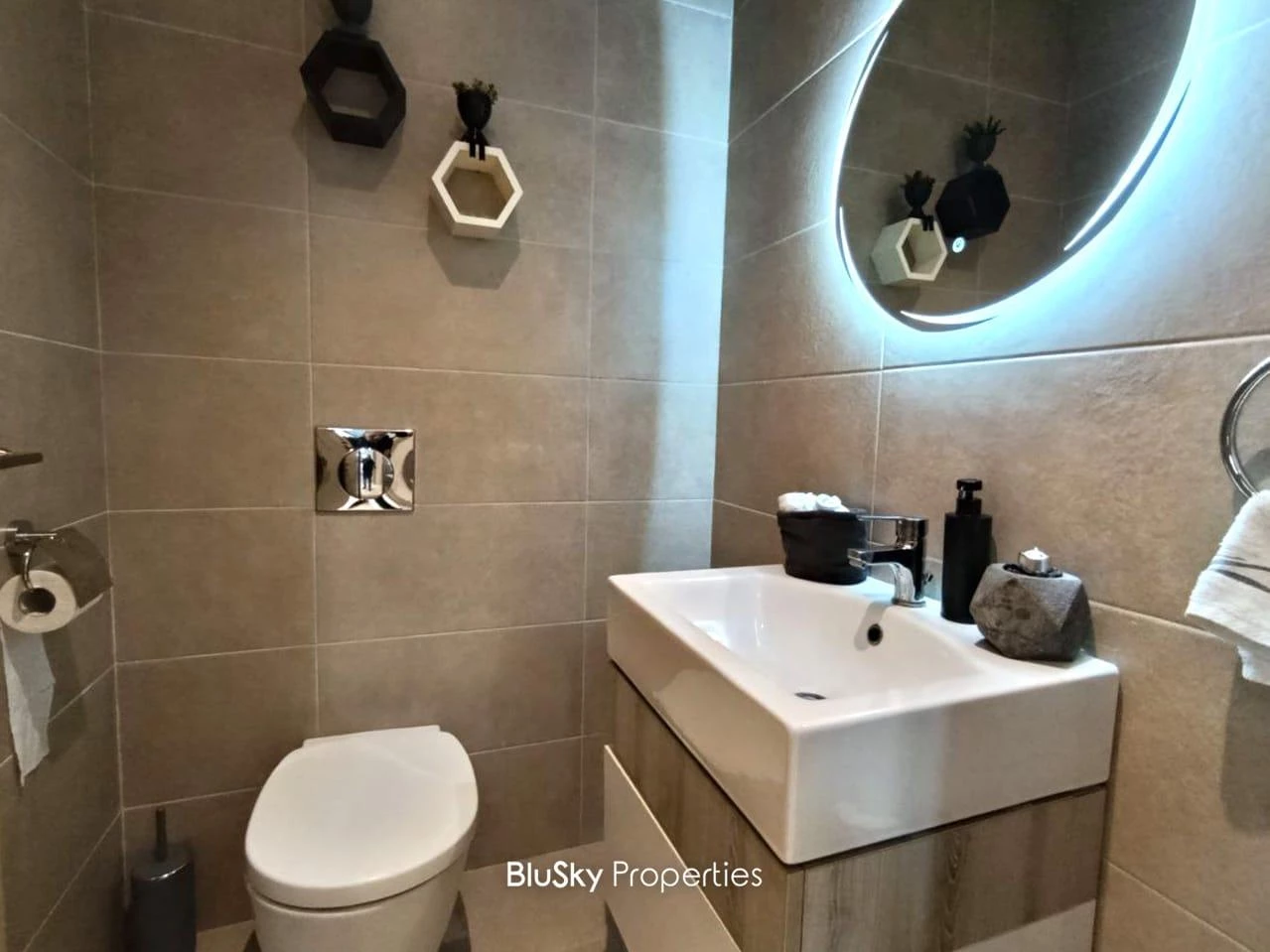 Apartment 170m² Terrace for Sale in Adma — الصورة 5