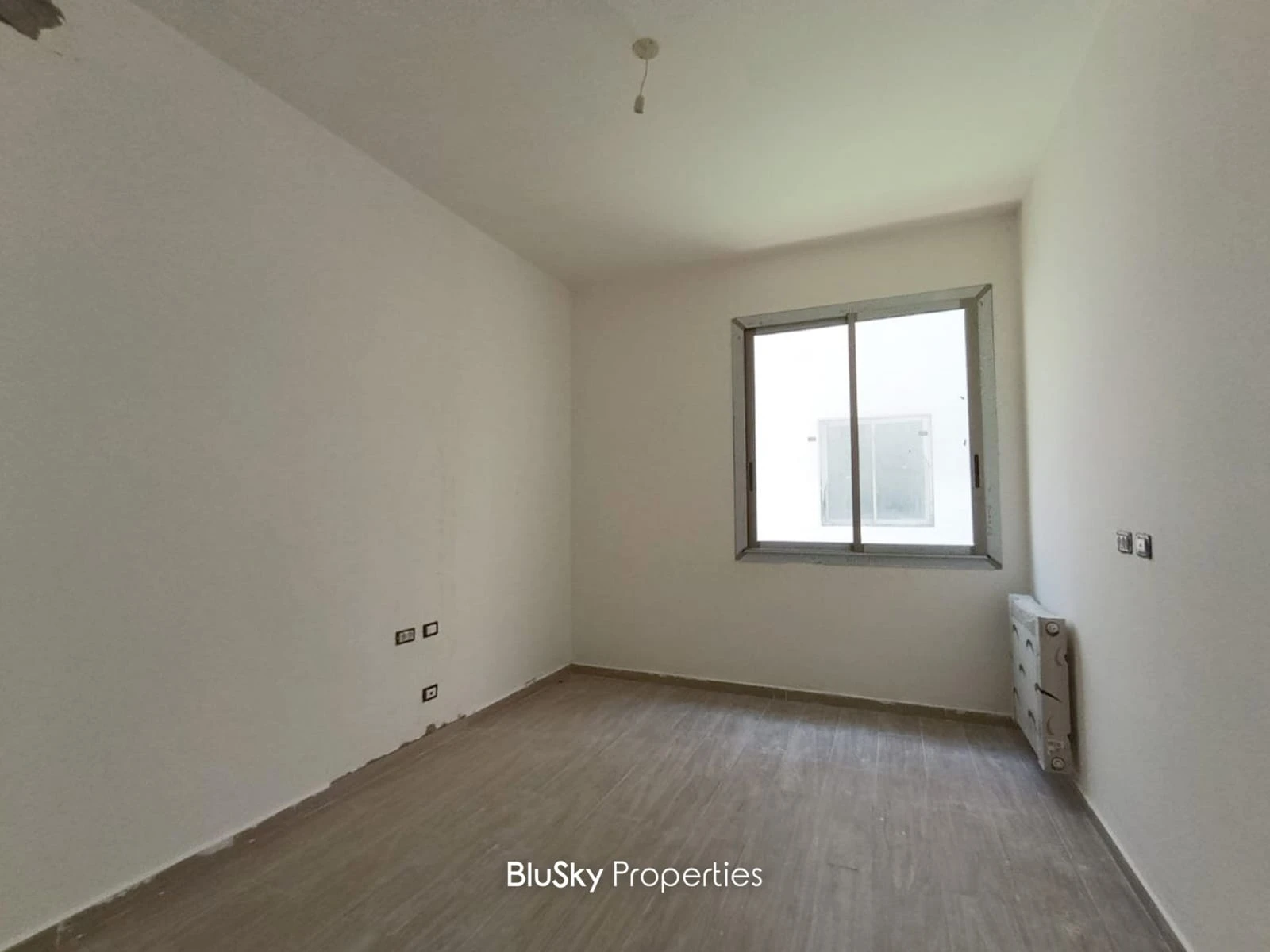Apartment 171m² with Sea View for Sale in Adma — الصورة 4