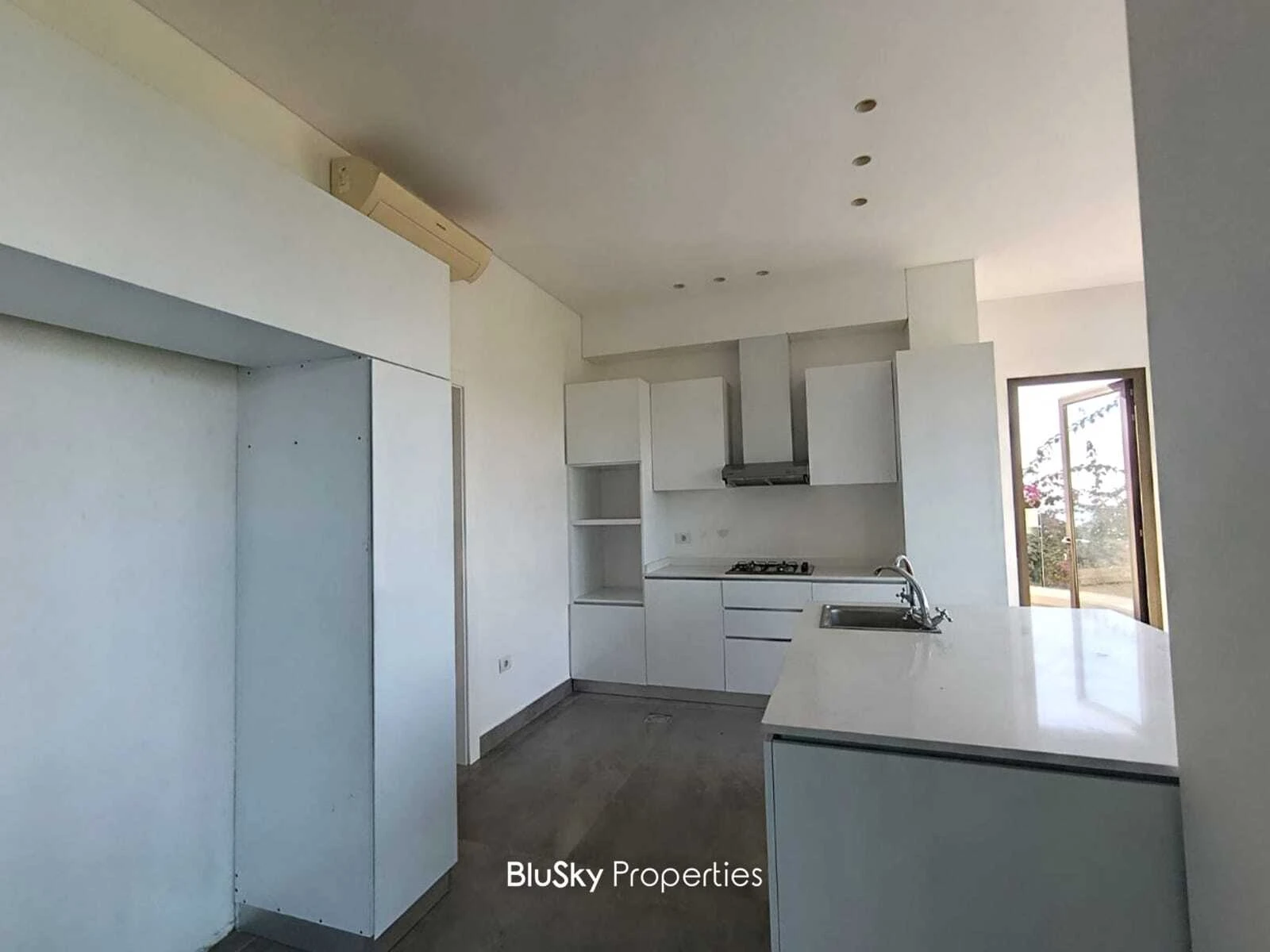 Apartment 180m² Garden for Rent in Adma — الصورة 2