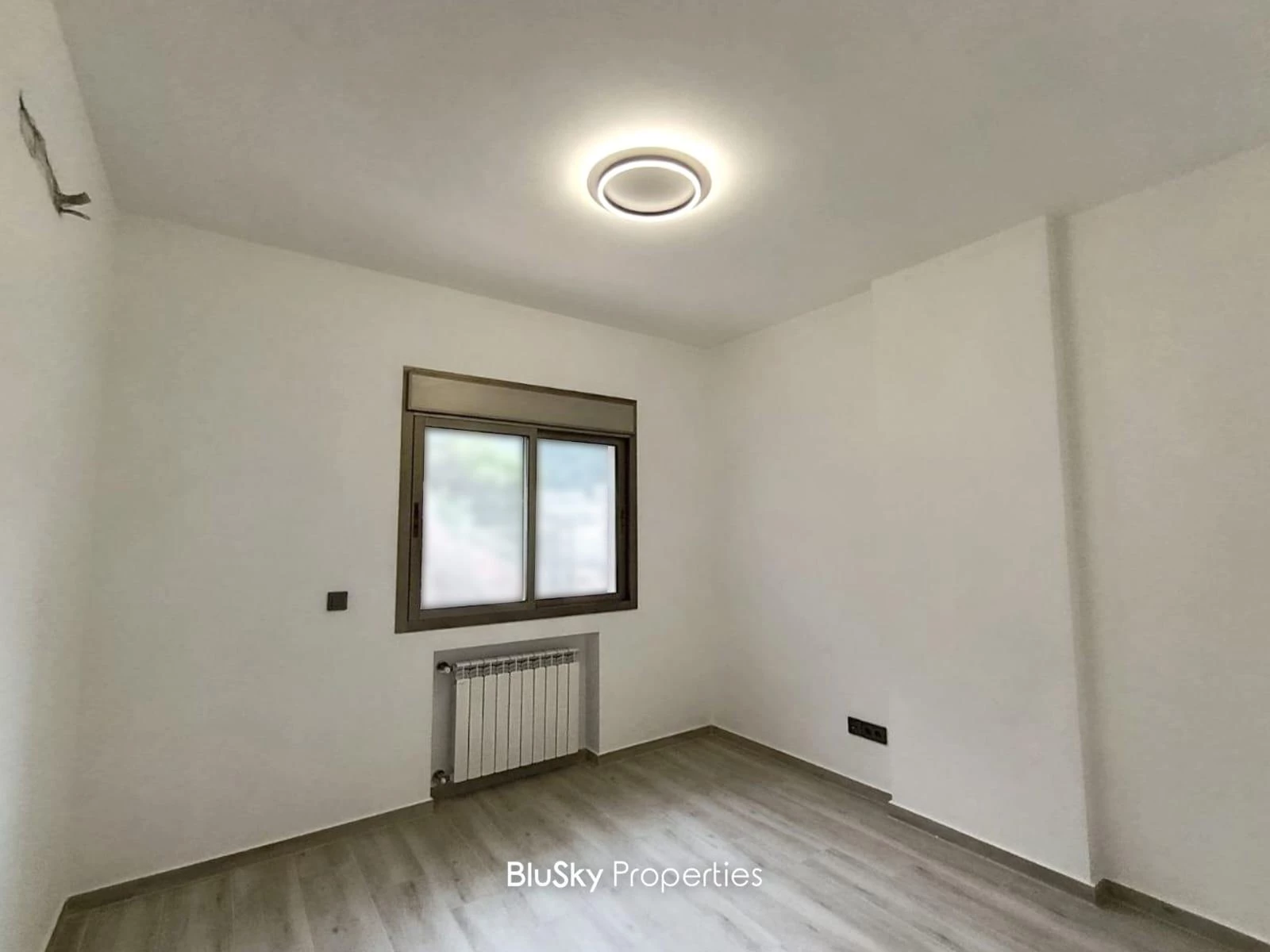 Apartment 200m² Sea View for Sale in Adma — photo 2