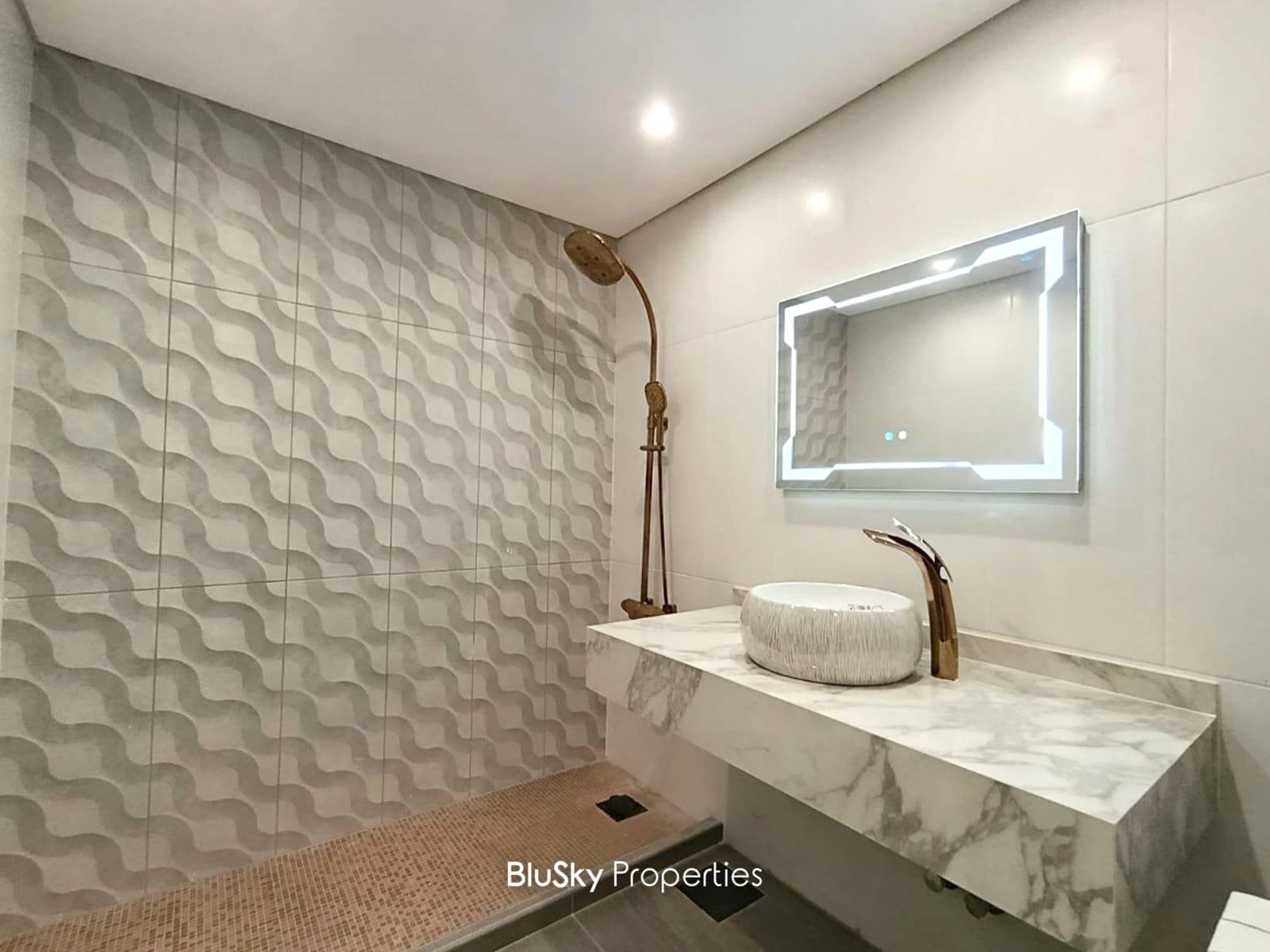 Apartment 200m² Sea View for Sale in Adma — photo 4