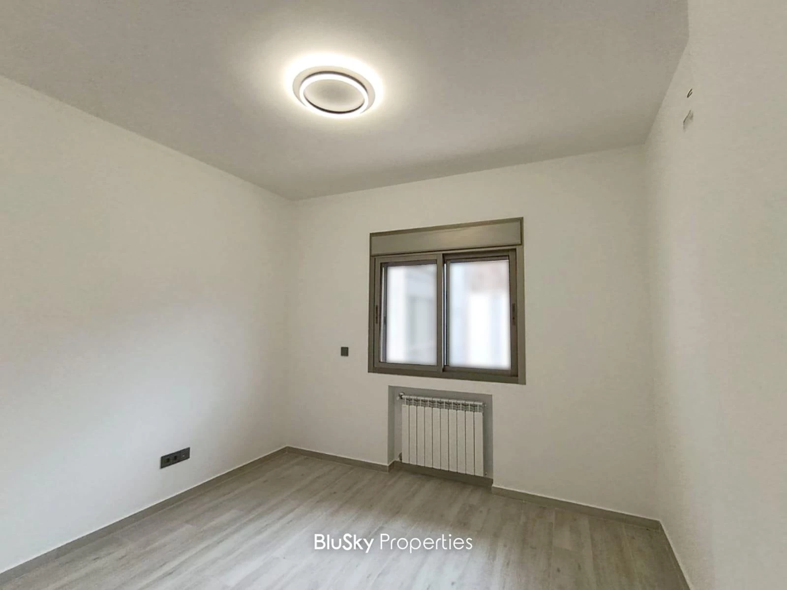 Apartment 200m² Sea View for Sale in Adma — photo 5