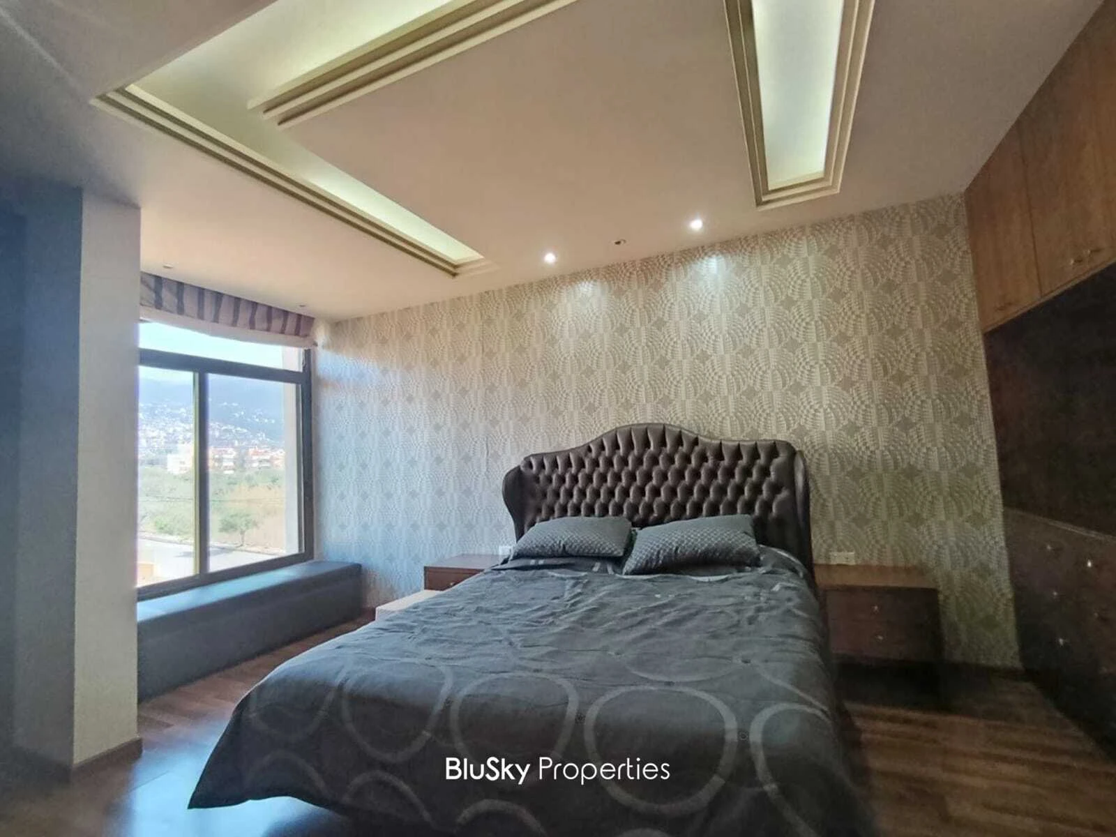 Apartment 225m² Terrace for Sale in Adma — الصورة 5
