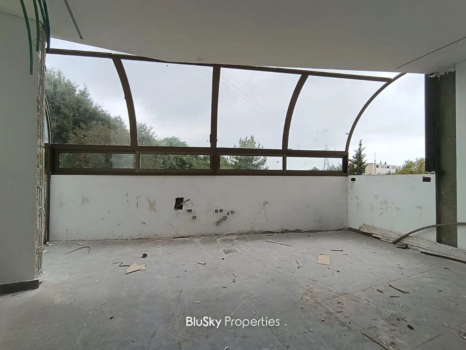 Apartment 240m² Terrace for Sale in Adma — photo 4