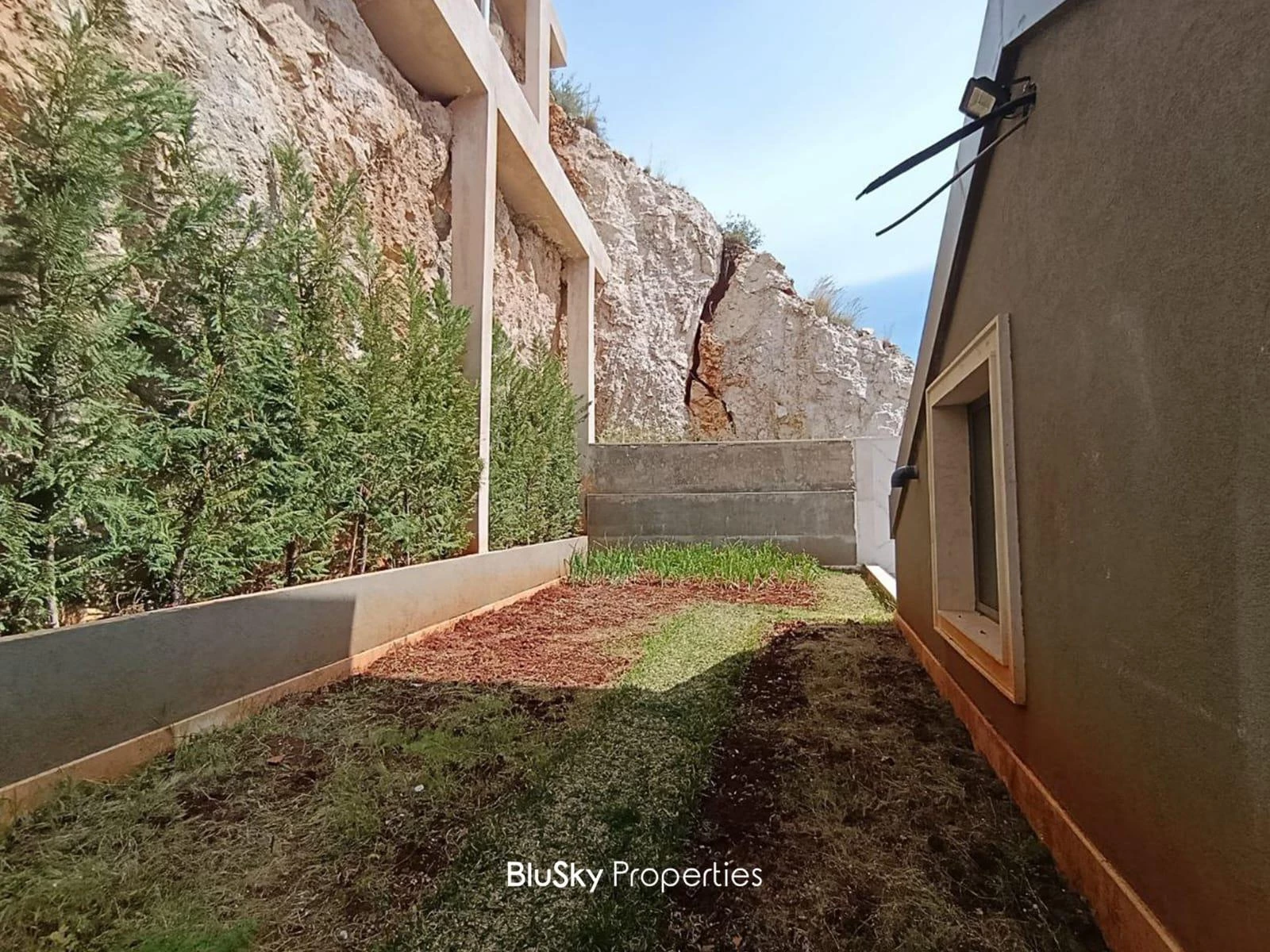 Duplex 290m² Terrace for Sale in Adma — الصورة 3