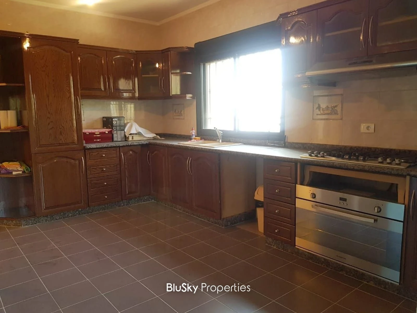 Apartment 300m² with Sea View for Sale in Adma — الصورة 4