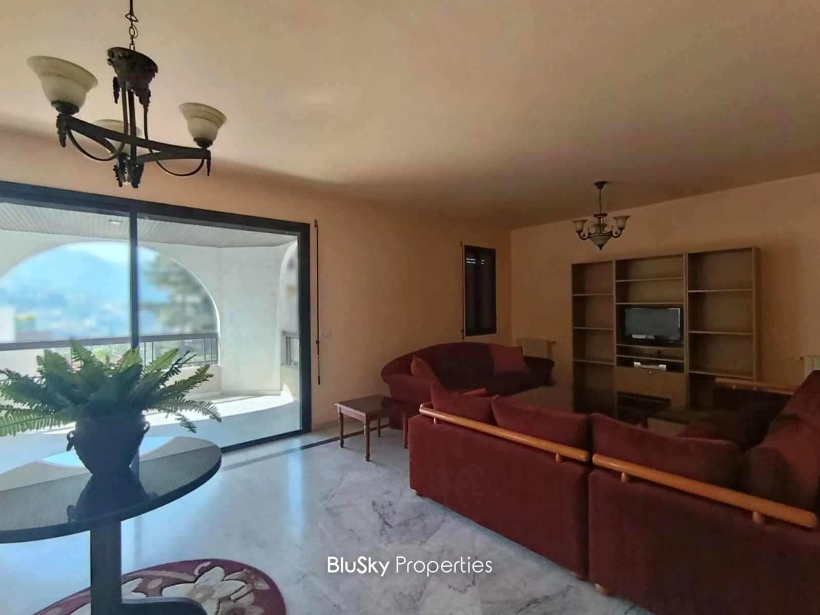 Apartment 320m² Balcony for Rent in Adma — photo 2