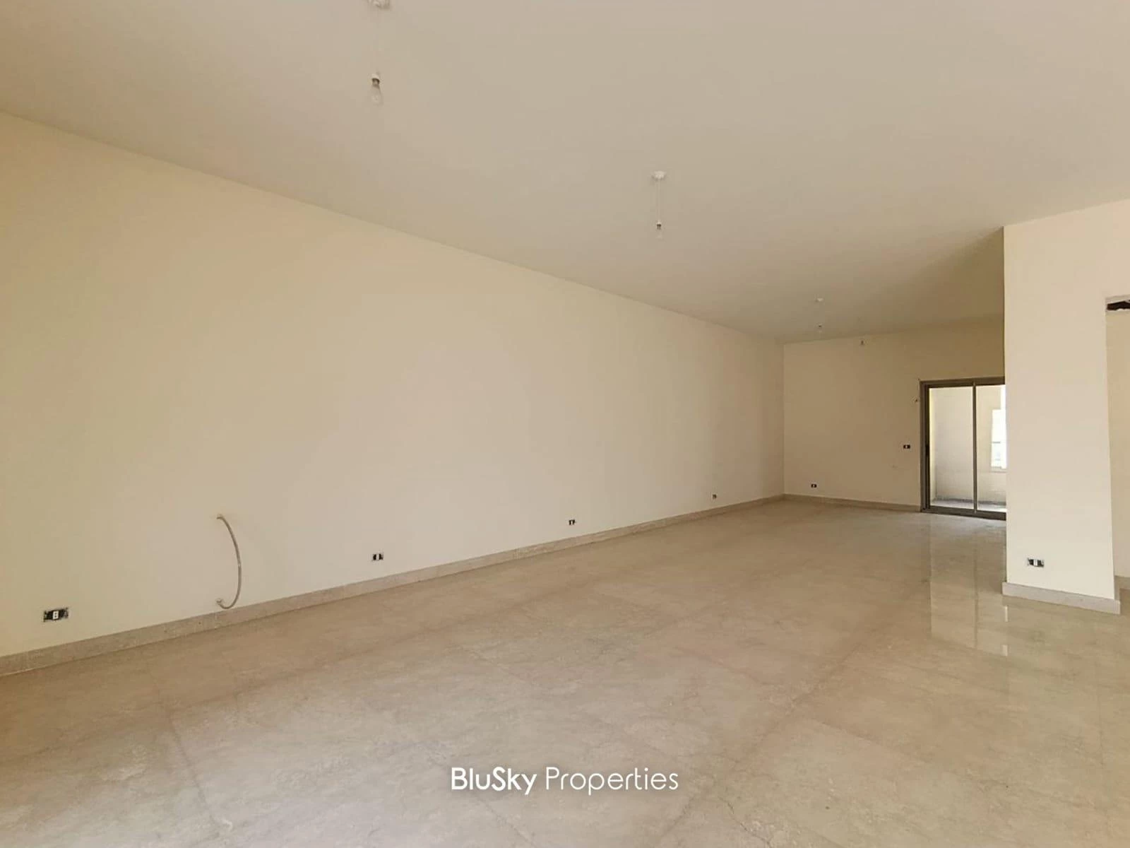 Duplex 362m² Terrace for Sale in Adma — الصورة 2