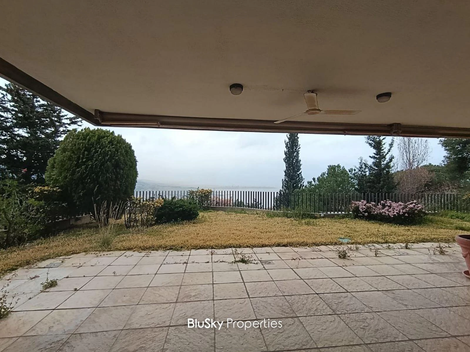 Apartment 600m² Terrace for Sale in Adma — الصورة 2
