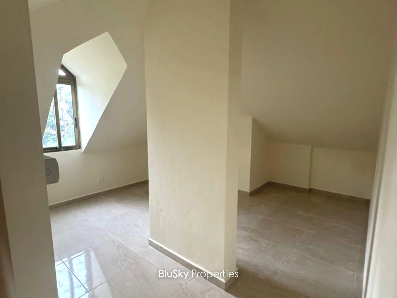 Apartment 70m² Sea View for Rent in Adma — photo 5