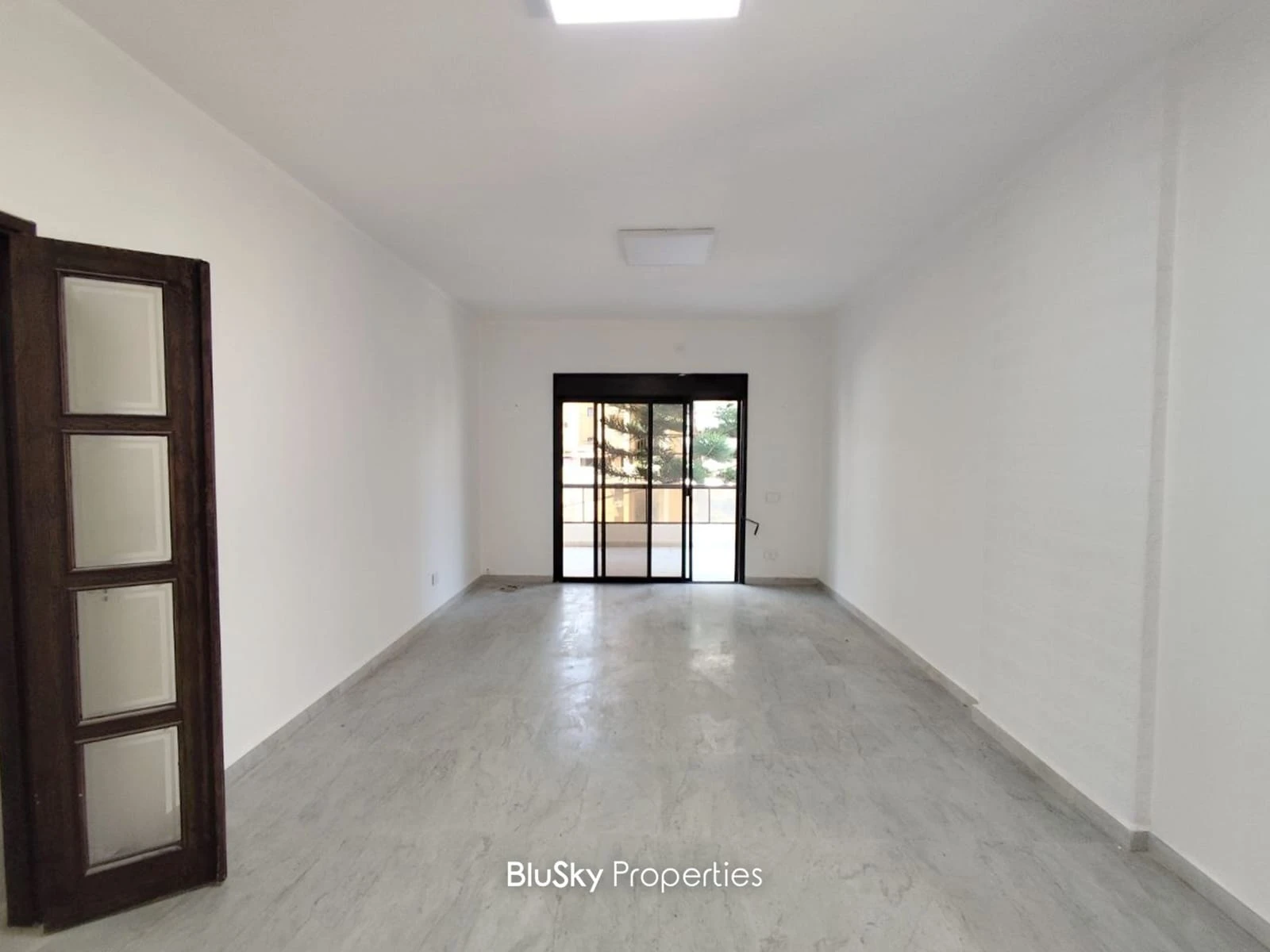 Apartment 140m² for Rent in Adonis