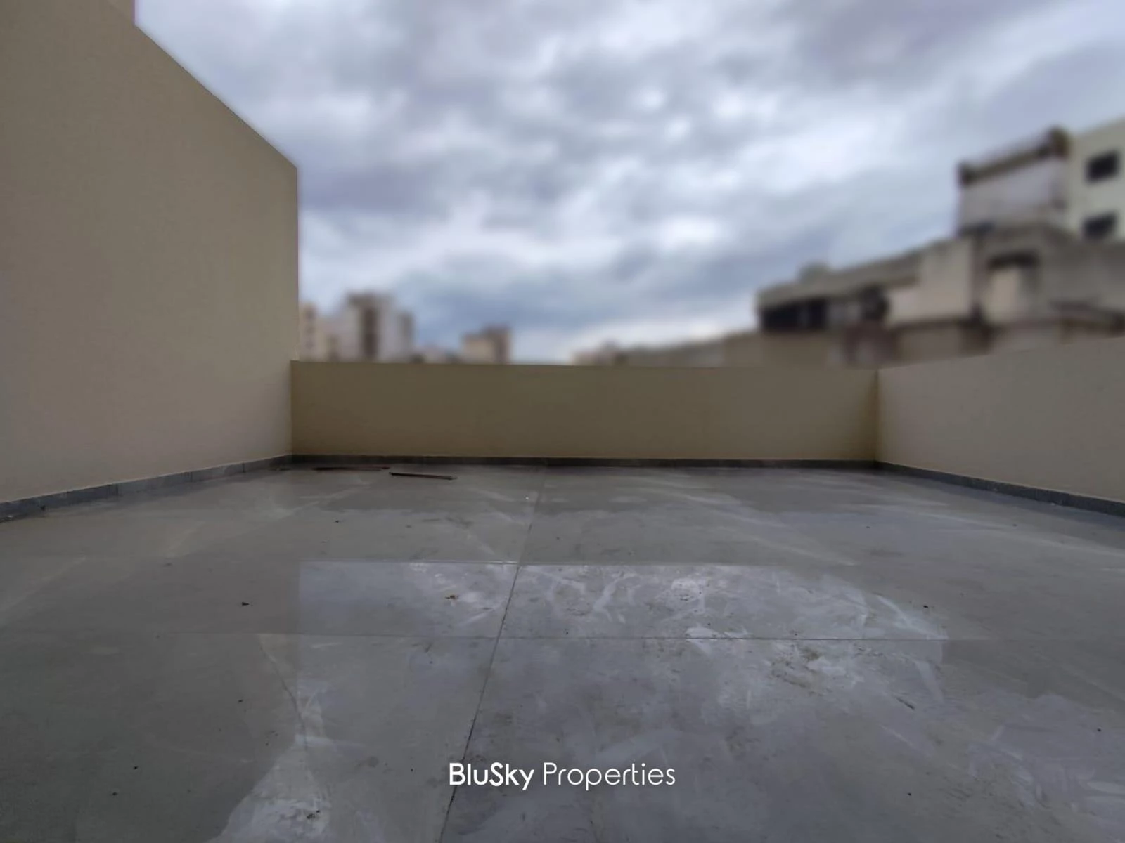 Apartment 150m² Terrace for Sale in Adonis — الصورة 2