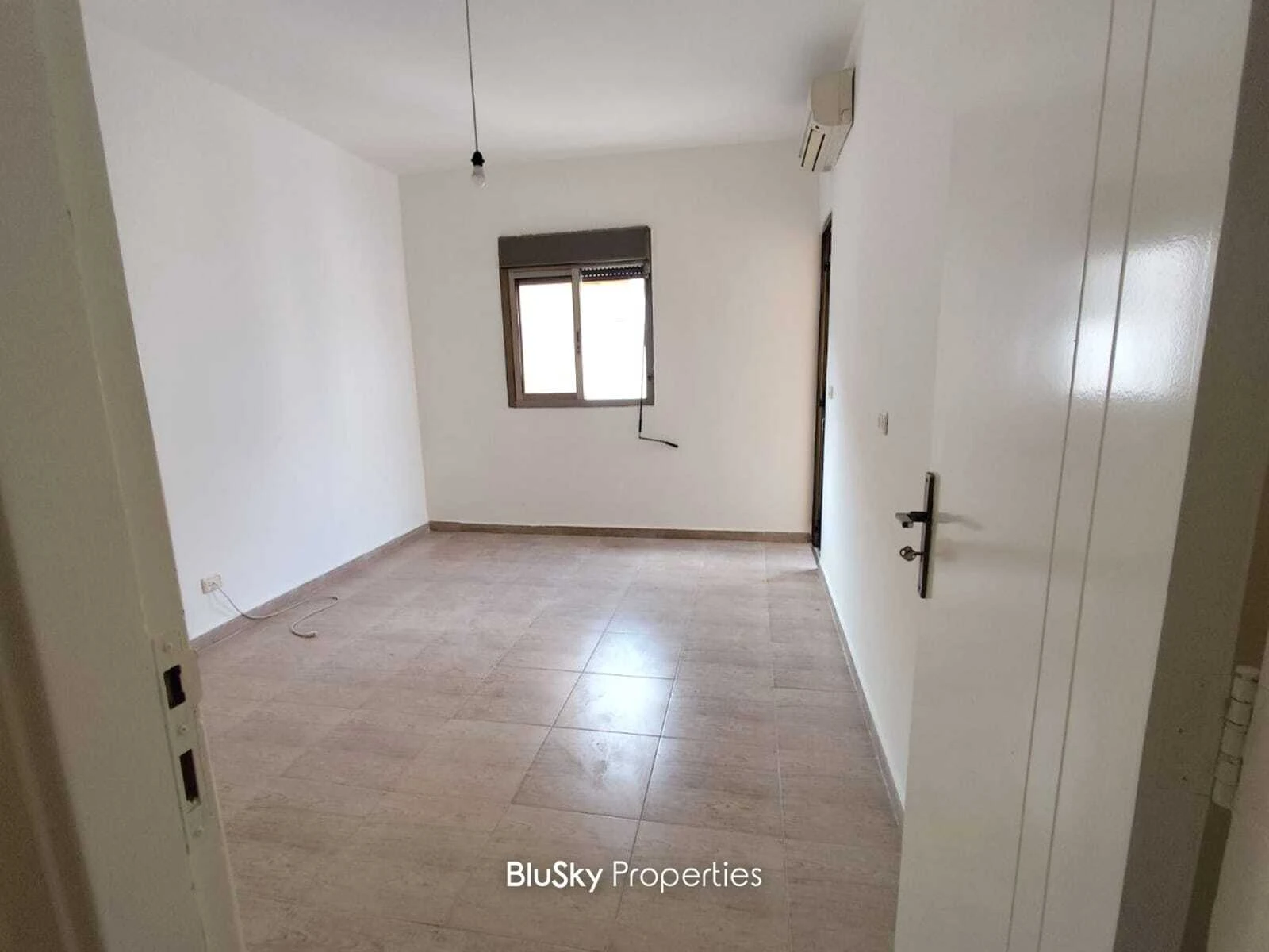 Apartment 170m² Sea View for Sale in Adonis — الصورة 5