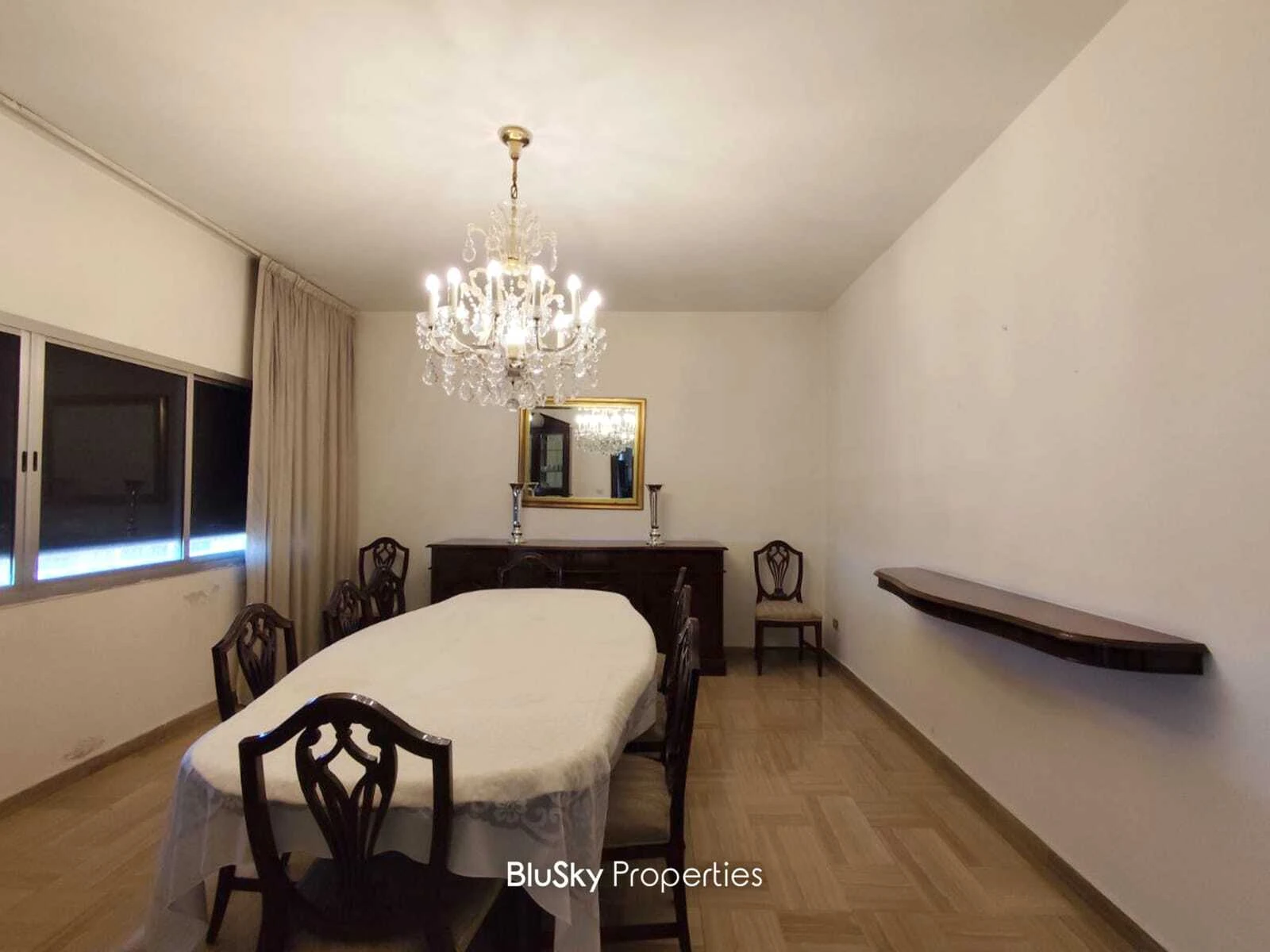 Apartment 280m² Sea View for Sale in Adonis — الصورة 4