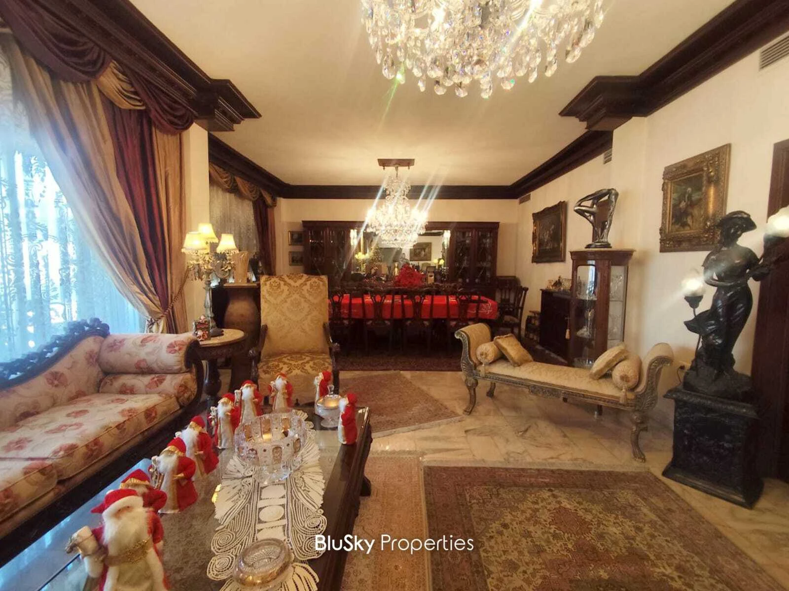 Apartment 525m² Sea View for Sale in Adonis — الصورة 4