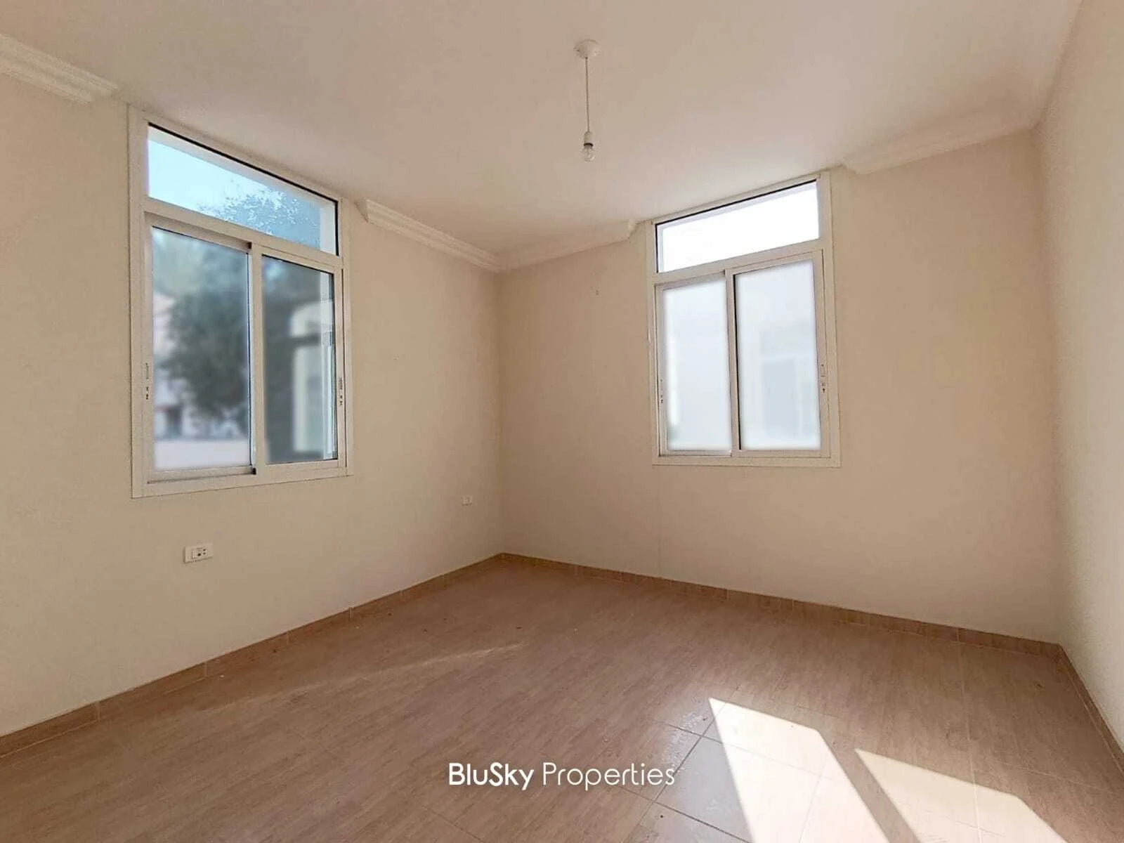 Apartment 122m² Sea View for Sale in Amchit — الصورة 4