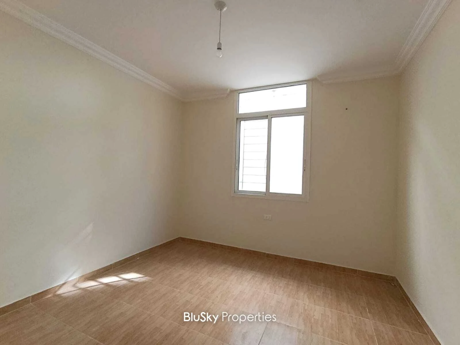 Apartment 124m² Terrace for Sale in Amchit — الصورة 5