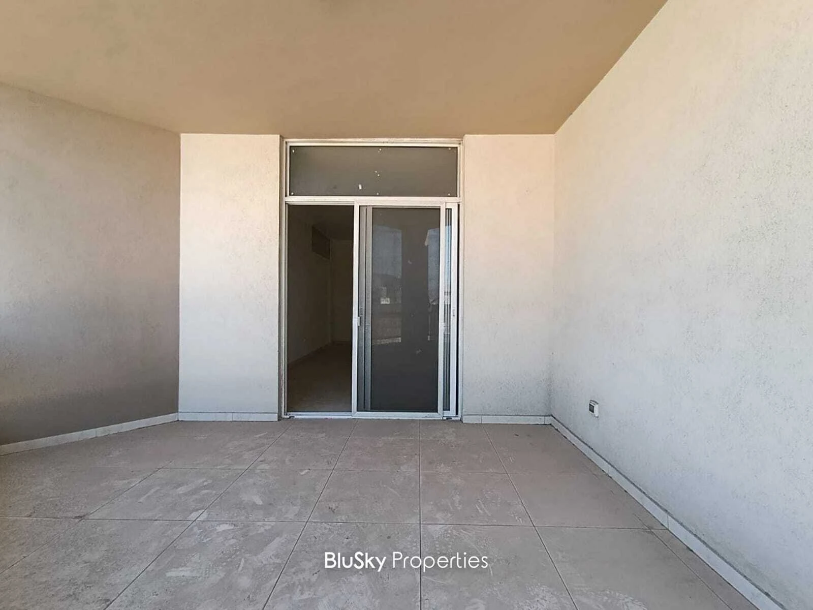 Apartment 130m² Sea View for Sale in Amchit — الصورة 3
