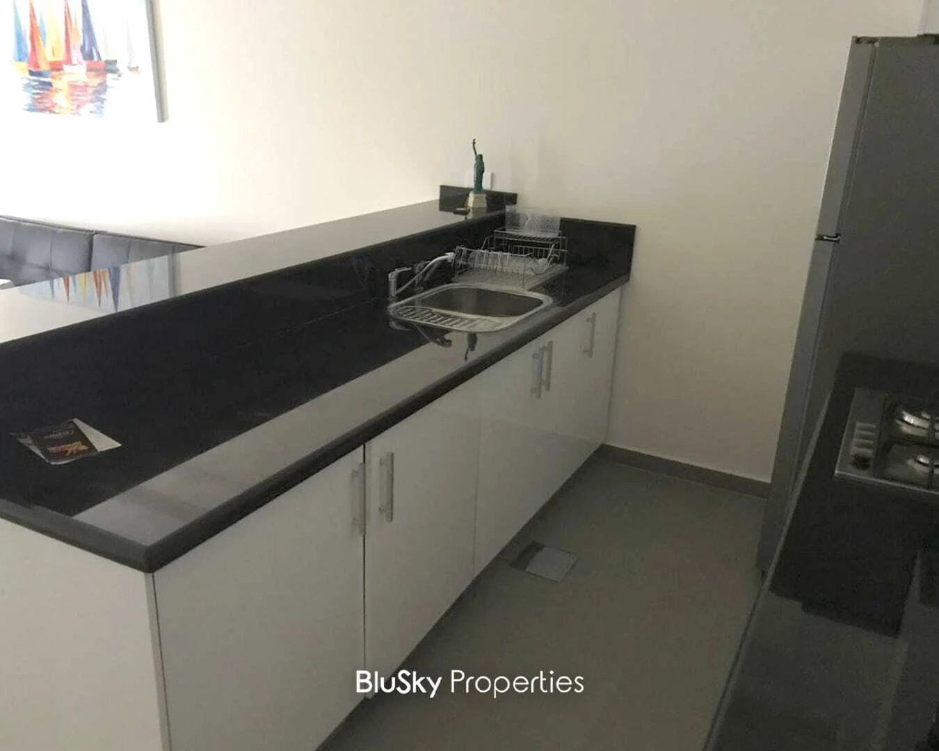 Chalet 67m² Garden for Rent in Amchit — الصورة 4