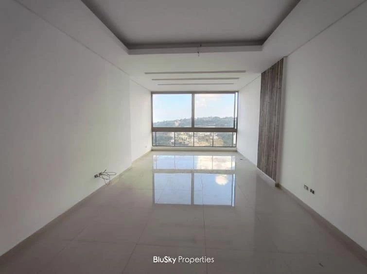 Apartment 145m² Sea View for Rent in Ain Najem