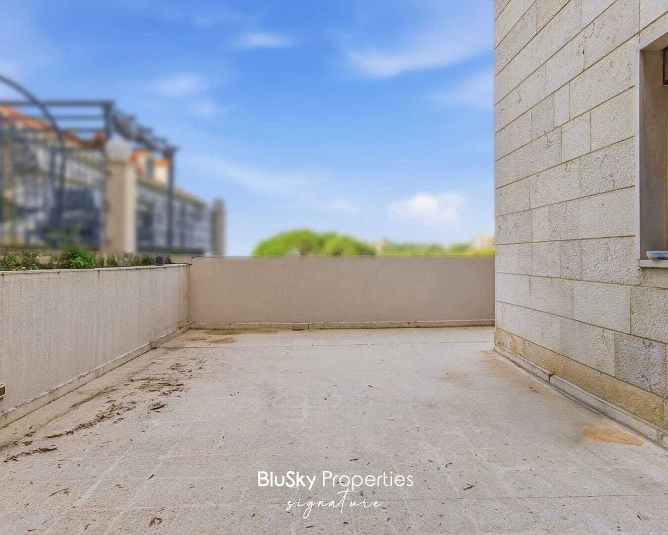 Apartment 250m² Garden for Sale in Ain Najem — الصورة 3