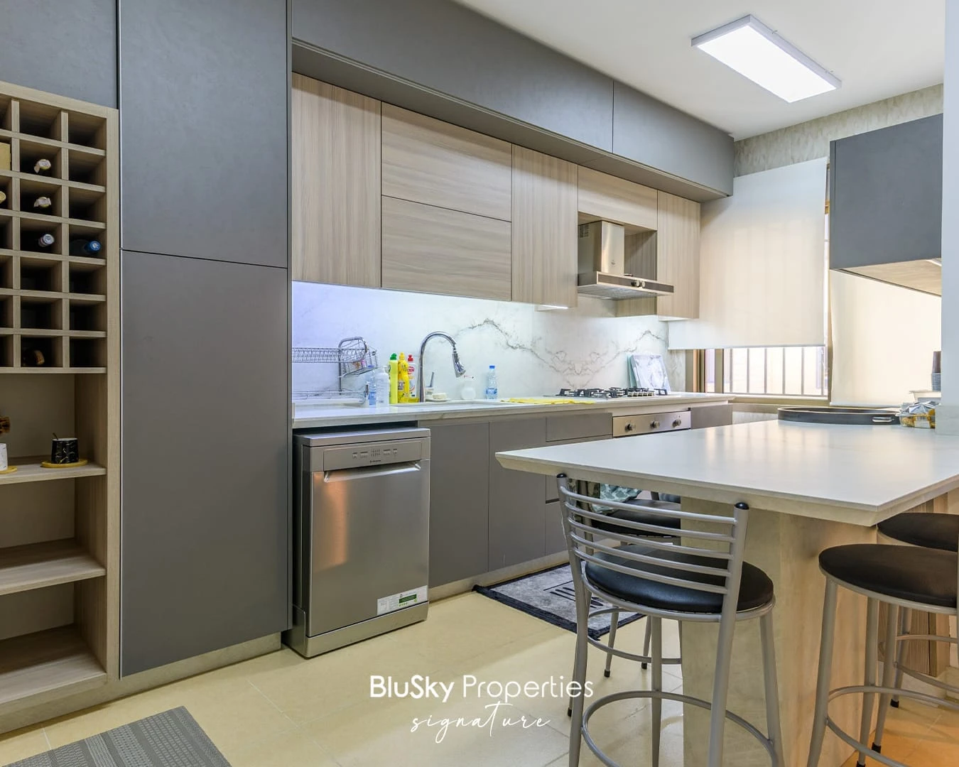 Duplex 340m² with Garden for Sale in Ain Najm — الصورة 5
