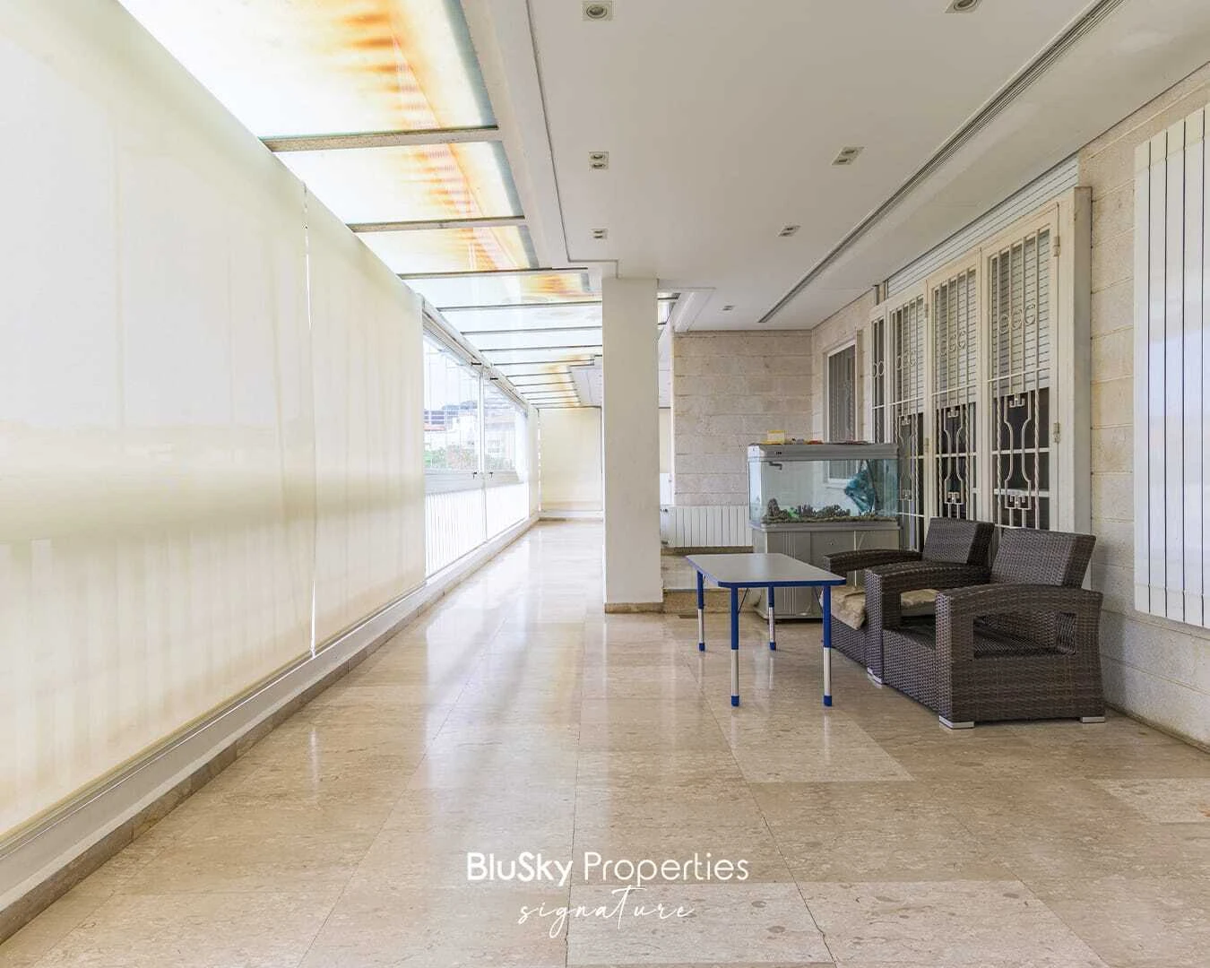 Apartment 500m² Terrace for Sale or Rent in Ain Najem — الصورة 3
