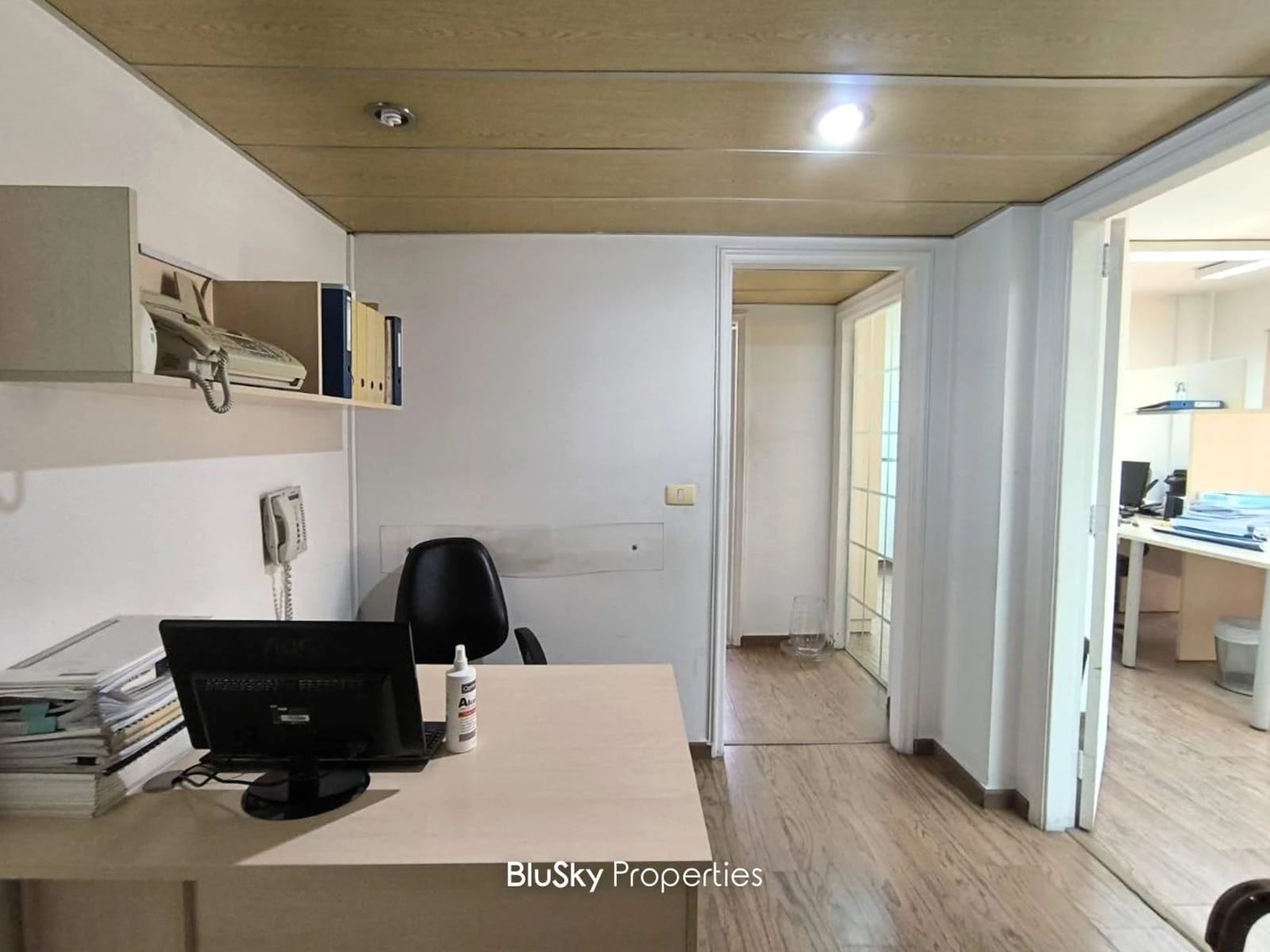 Office 120m² City View for Sale in Antelias — photo 5