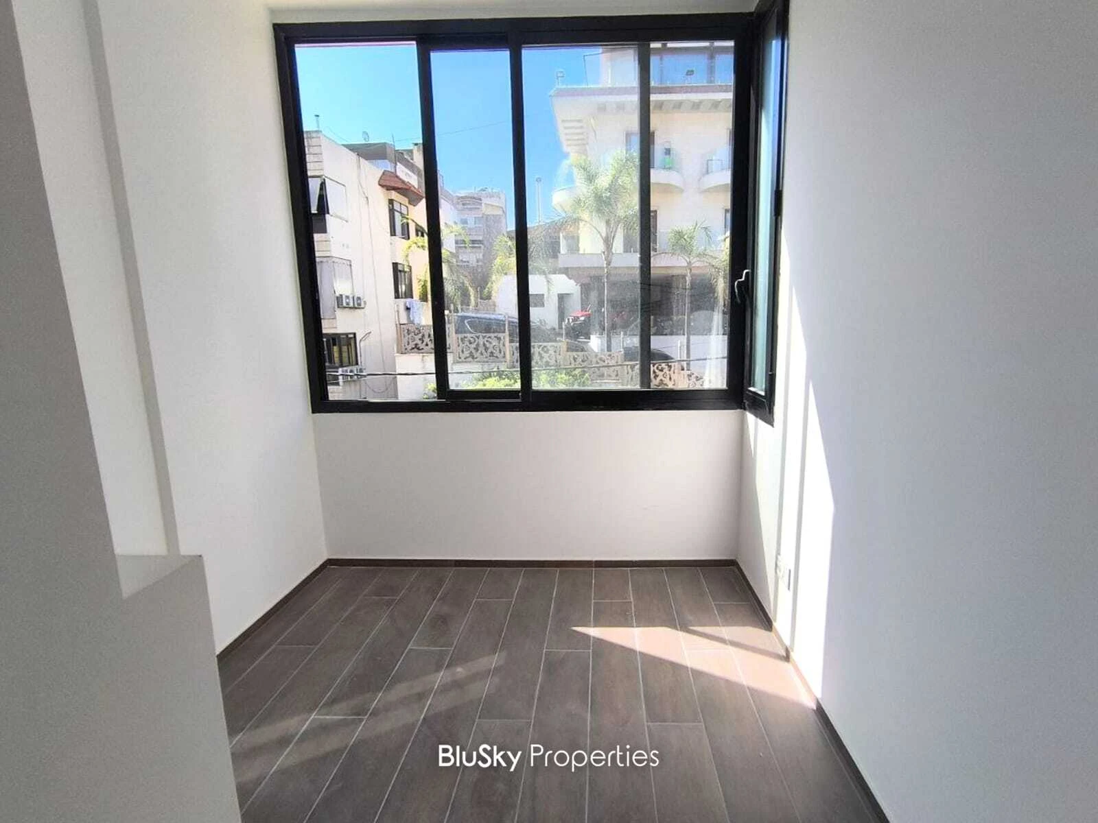 Apartment 138m² Mountain View for Sale in Antelias — الصورة 5