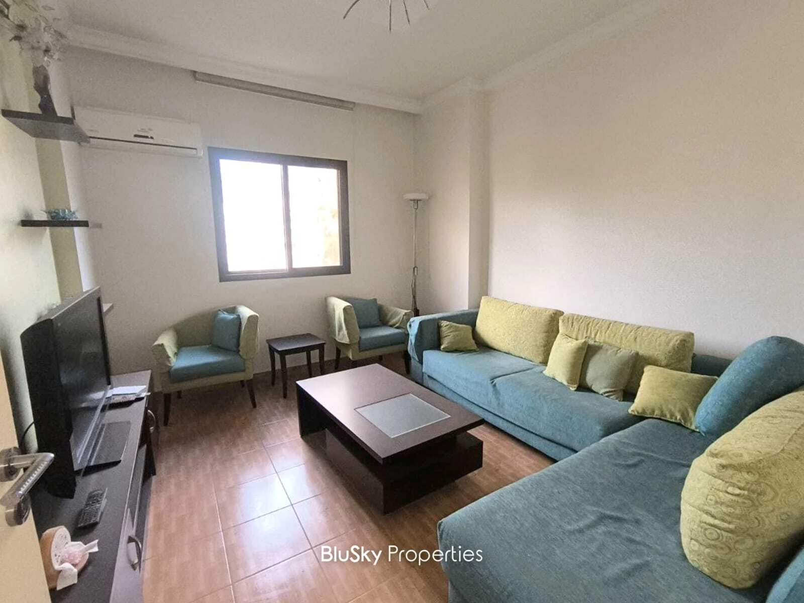 Apartment 140m² Balcony for Rent in Antelias — photo 5
