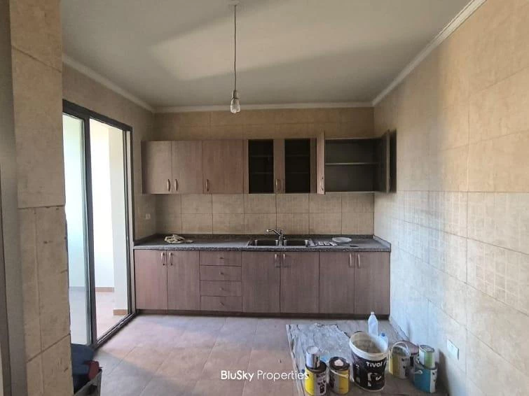 Apartment 140m² Balcony for Sale in Antelias — photo 3