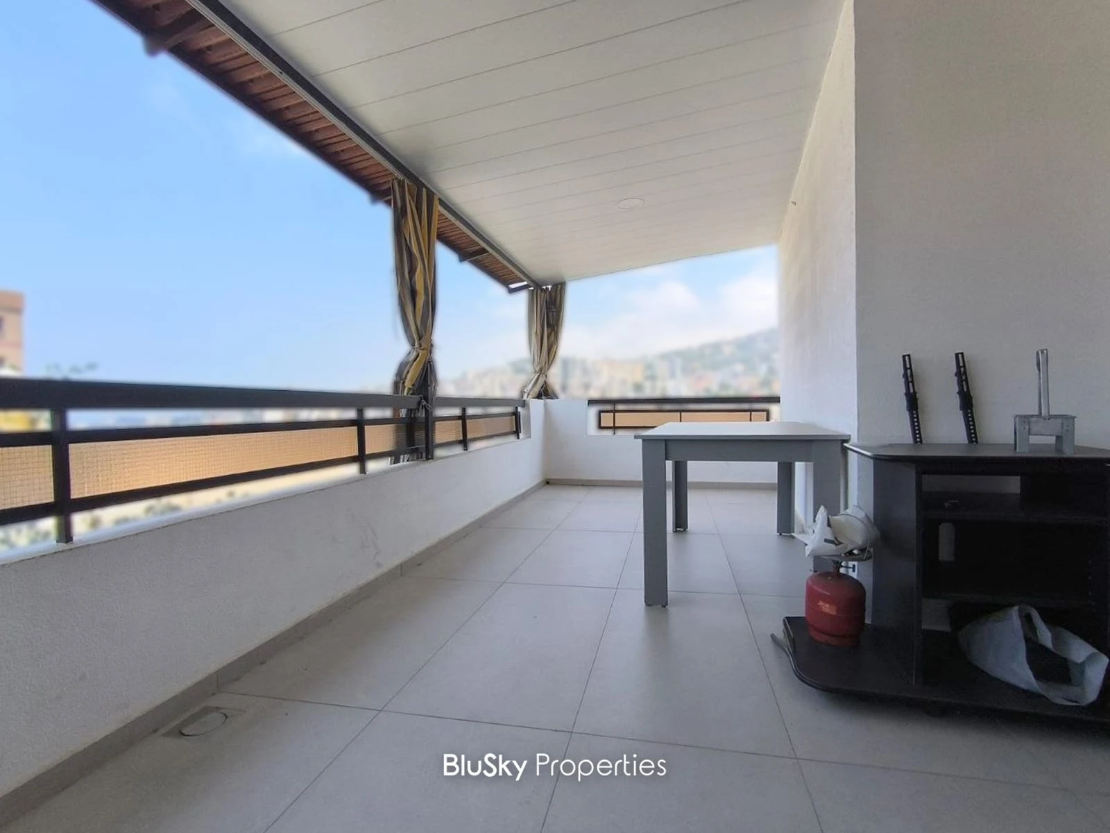 Apartment 150m² with Terrace for Sale in Antelias — الصورة 2