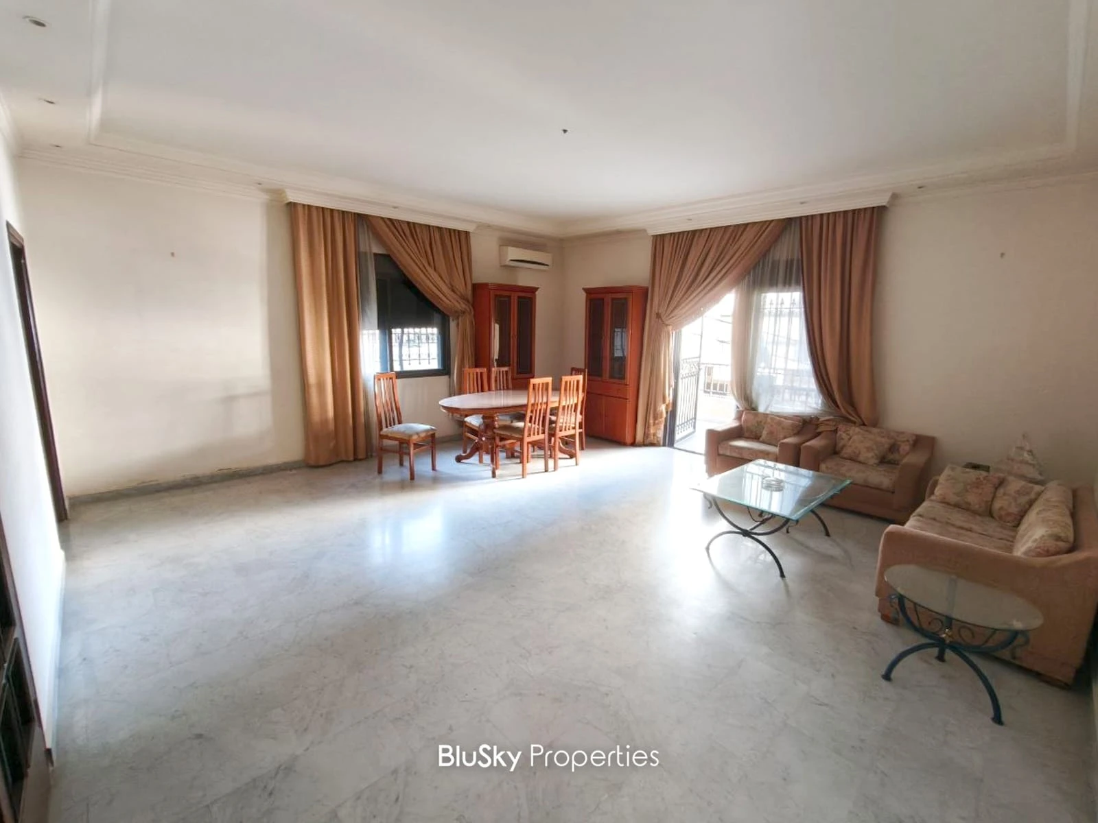 Apartment 170m² with Terrace for Sale in Antelias