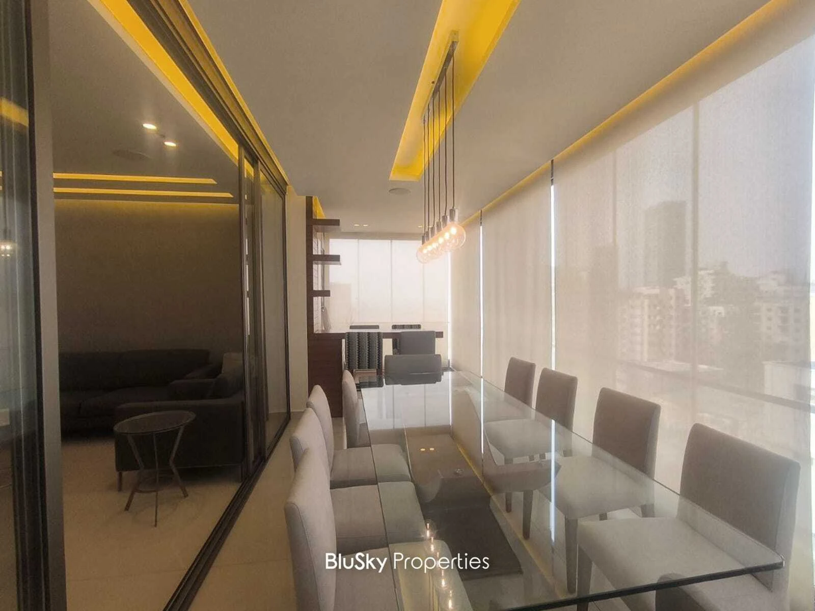 Apartment 220m² with Balcony for Rent in Antelias — photo 2