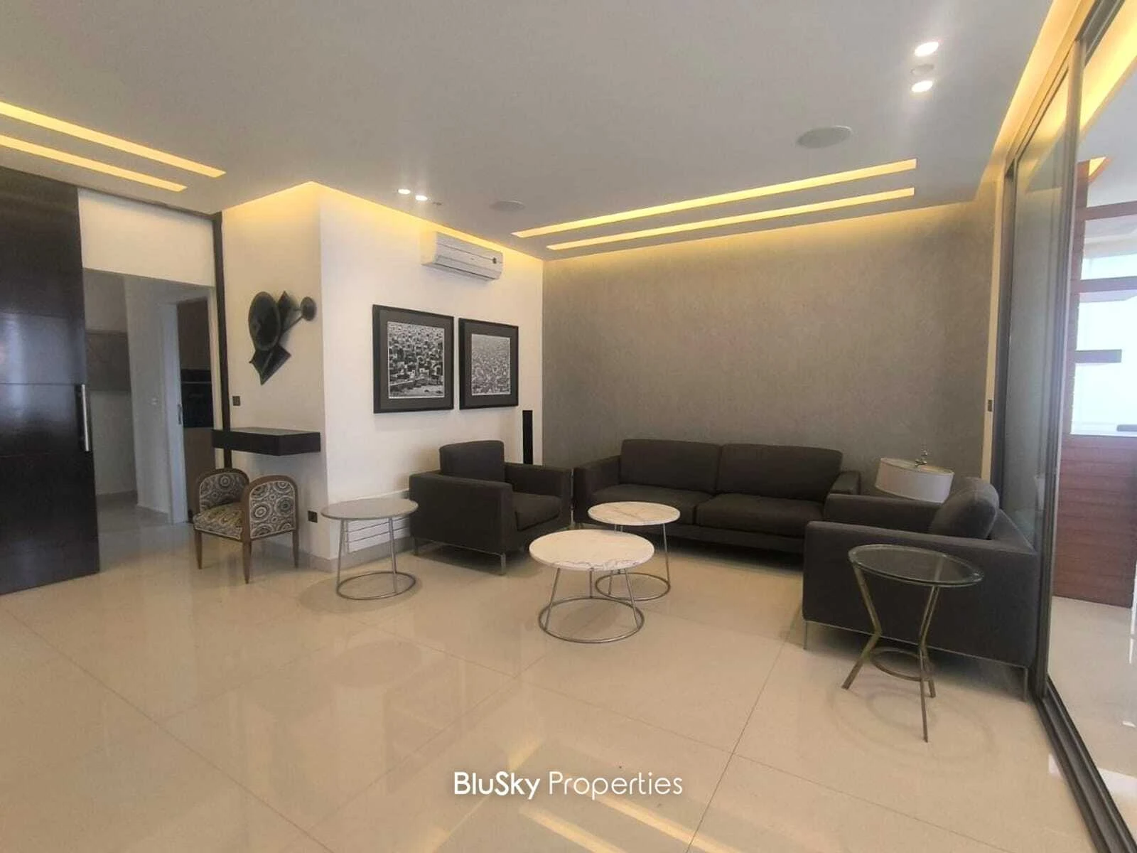 Apartment 220m² with Balcony for Rent in Antelias — photo 3