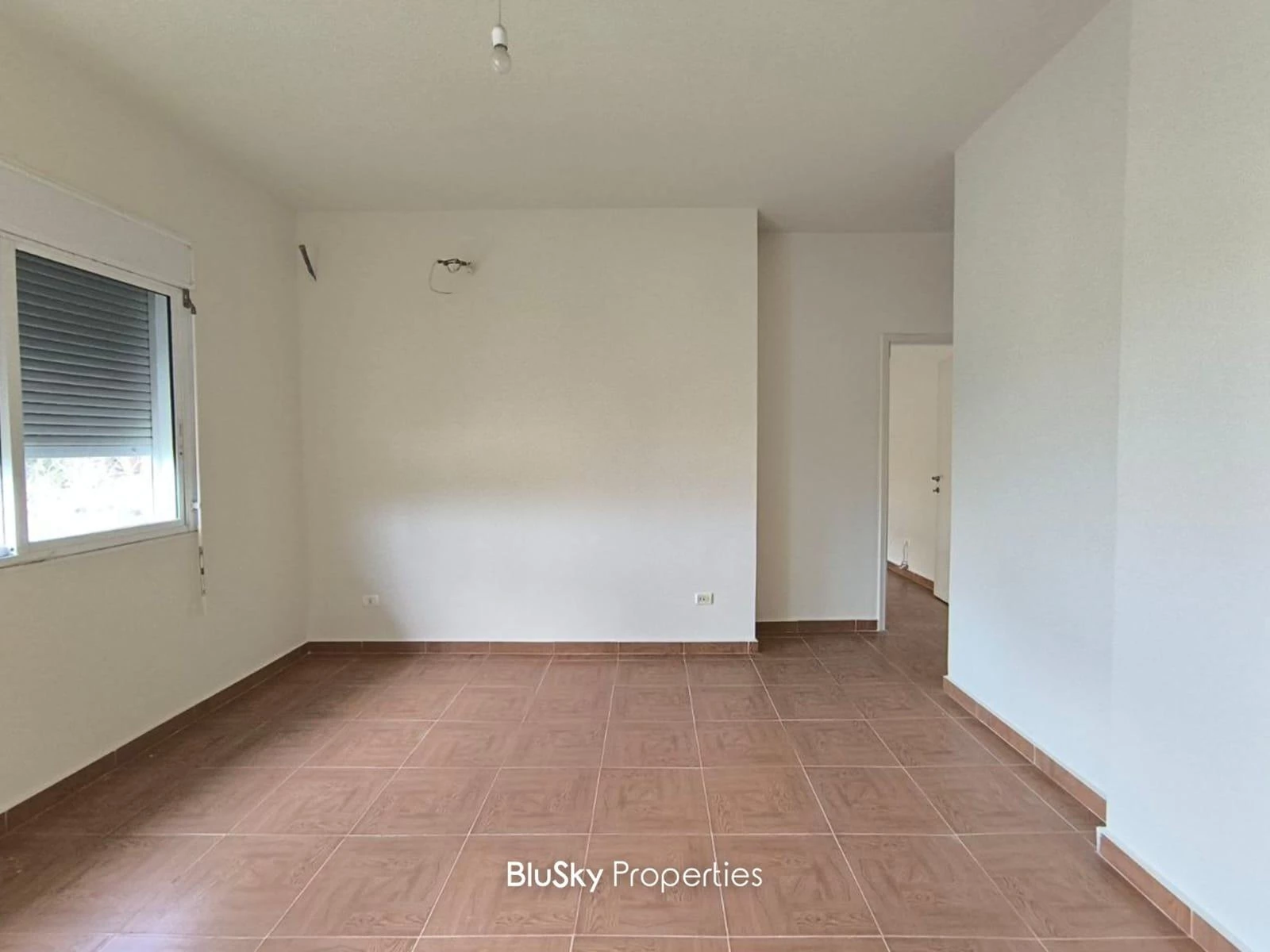 Apartment 230m² Balcony for Sale in Antelias — الصورة 2