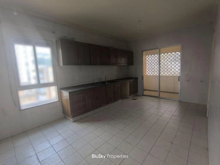 Apartment 230m² Mountain View for Sale in Antelias — photo 3
