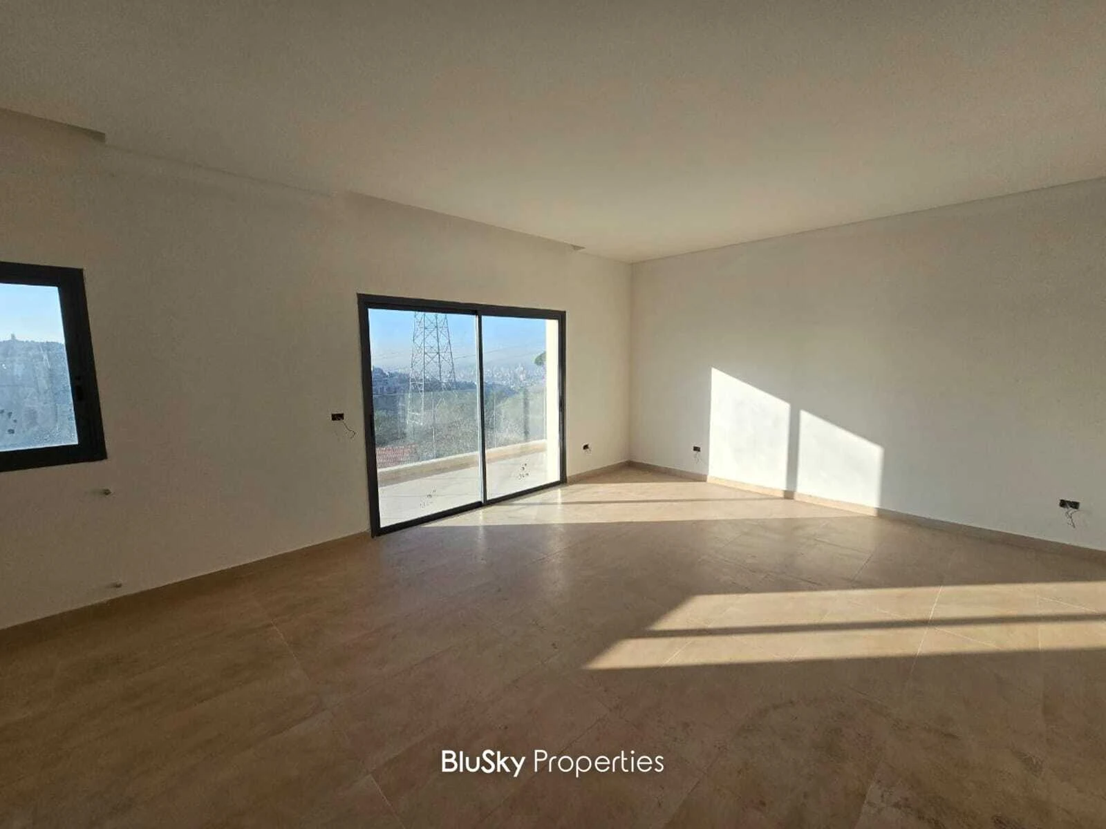 Apartment 185m² Mountain View for Sale in Araya — الصورة 2
