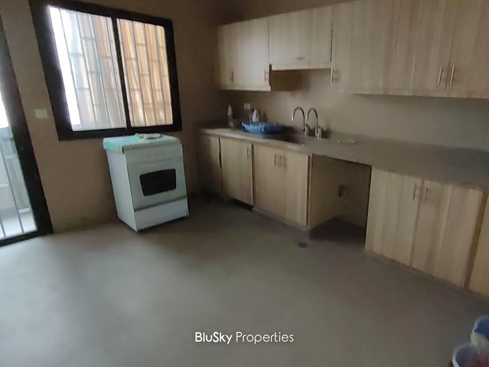 Apartment 175m² for Sale in Ain El Remeneh — الصورة 4