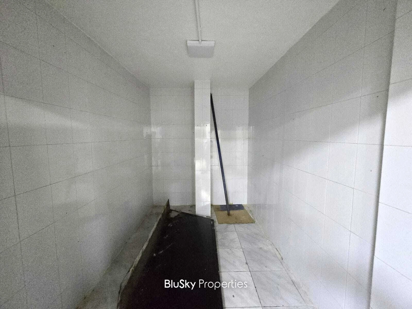 Shop 200m² for Rent in Ain El Remeneh — الصورة 5